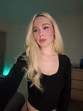 xDinnax online show from February 8, 2026, 3:21 pm