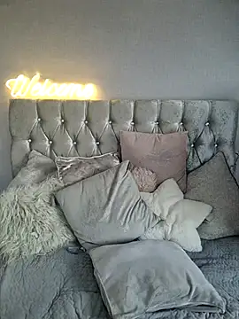 xxkhaleesixx online show from November 23, 2025, 11:20 am