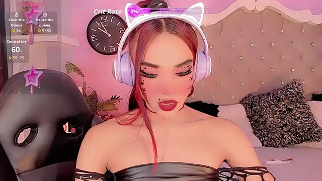 LeyXandrabraz online show from September 13, 2025, 8:31 pm