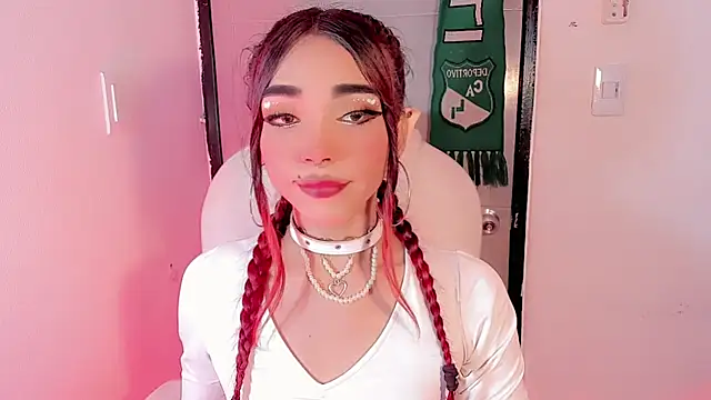 LeyXandrabraz online show from March 4, 2025, 6:50 pm