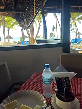 peeky pinky online show from October 12, 2025, 8:16 am