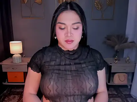 MaxeneCullens online show from September 19, 2025, 2:48 am