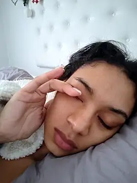 Leaberry online show from January 6, 2026, 1:48 pm