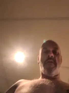 Snapshot of Ryeguy6969 chatting on February 21, 2026, 9:50 pm Ryeguy6969 online show from February 21, 2026, 9:50 pm