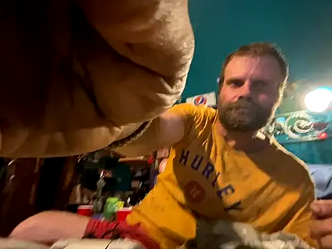 charactrzero online show from September 25, 2025, 10:49 pm