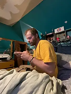 charactrzero online show from September 23, 2025, 1:12 am