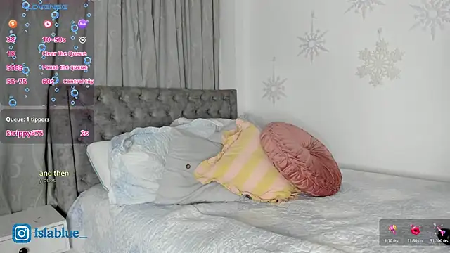 Kianna   online show from December 14, 2025, 4:51 am