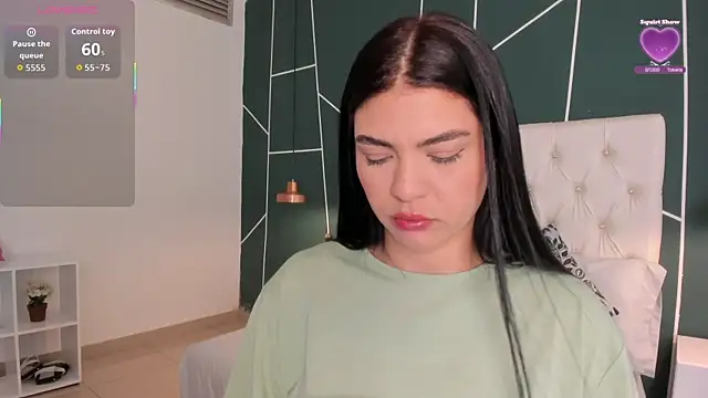 Veronicalanx1 online show from January 7, 2026, 12:43 pm