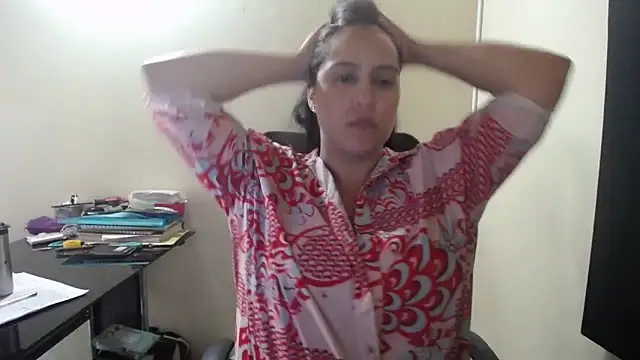 kendall 52 online show from September 23, 2025, 7:32 pm