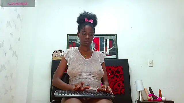 LexiStone  online show from February 12, 2025, 12:48 am