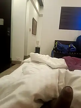 Indersaini148 online show from April 28, 2026, 3:49 pm