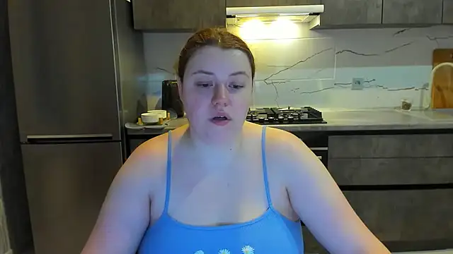 PolinaSalvatore online show from February 24, 2025, 2:58 pm