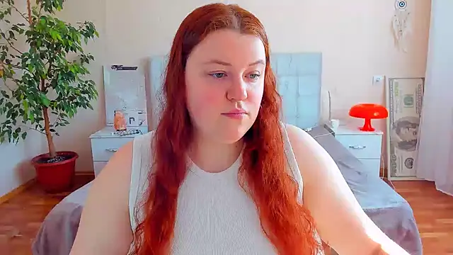 PolinaSalvatore online show from February 26, 2026, 9:31 am