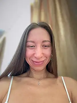 Snapshot of EvaCatt chatting on February 5, 2026, 3:46 am EvaCatt online show from February 5, 2026, 3:46 am