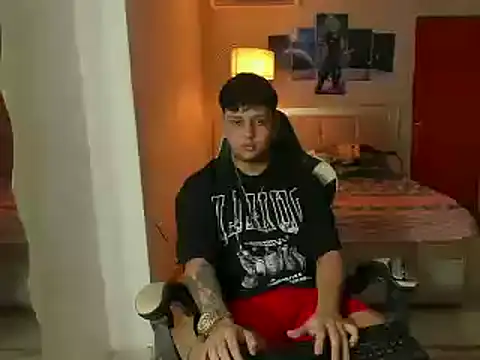 Snapshot of Jake_simons chatting on February 27, 2025, 3:08 am Jake simons online show from February 27, 2025, 3:08 am