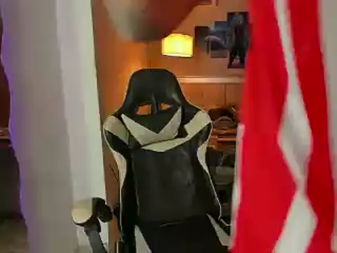 Snapshot of Jake_simons chatting on February 21, 2025, 4:29 am Jake simons online show from February 21, 2025, 4:29 am