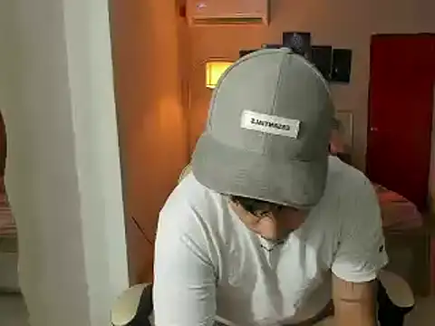 Snapshot of Jake_simons chatting on March 9, 2025, 2:07 am Jake simons online show from March 9, 2025, 2:07 am