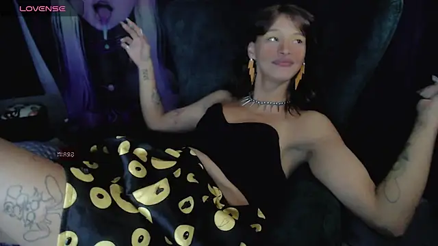 Summer XO online show from January 8, 2026, 11:22 pm