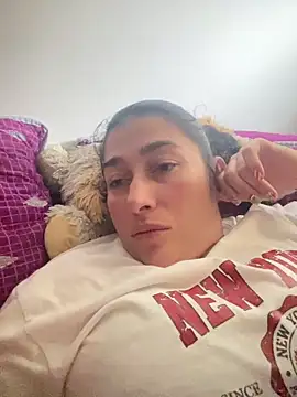 andreaisis2 online show from December 15, 2025, 8:03 pm