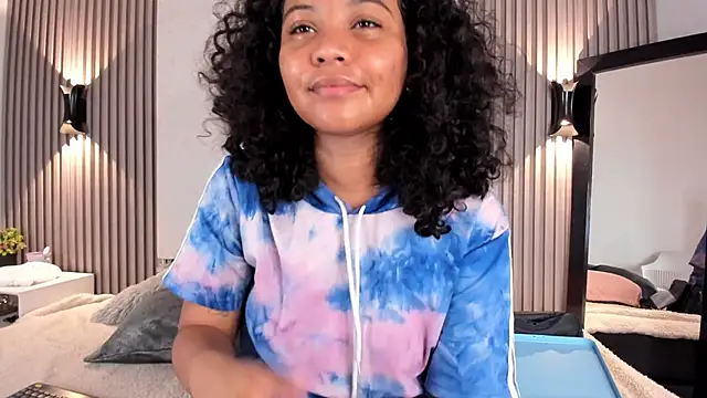 Zafiiraa online show from January 15, 2026, 9:01 am