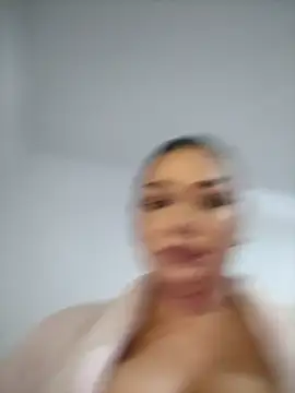 Ella sweety online show from October 10, 2025, 7:58 pm