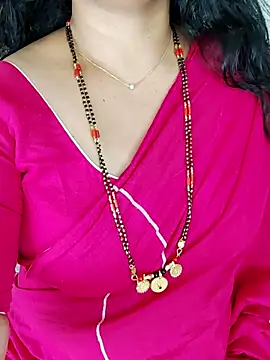 Snapshot of Indian_desi_wife chatting on May 31, 2026, 2:17 am Indian desi wife online show from May 31, 2026, 2:17 am
