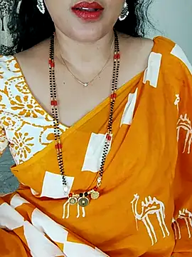 Snapshot of Indian_desi_wife chatting on May 18, 2026, 1:50 am Indian desi wife online show from May 18, 2026, 1:50 am