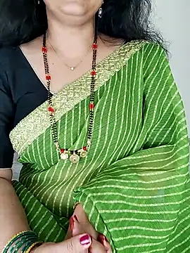 Snapshot of Indian_desi_wife chatting on March 21, 2026, 2:24 am Indian desi wife online show from March 21, 2026, 2:24 am