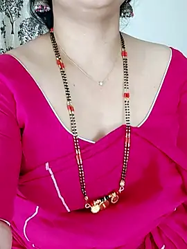 Snapshot of Indian_desi_wife chatting on March 26, 2026, 1:37 am Indian desi wife online show from March 26, 2026, 1:37 am