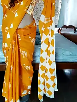 Indian desi wife online show from January 12, 2025, 2:56 am