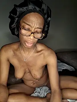 sweetsexiecool7 online show from November 20, 2025, 3:51 am