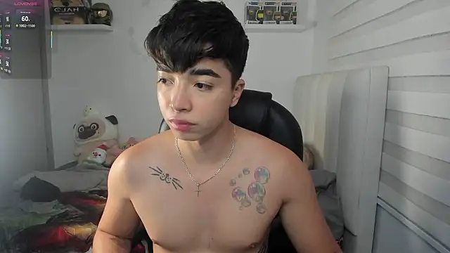 santy7v7 online show from March 11, 2026, 1:27 pm