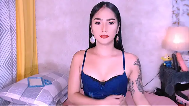 Snapshot of Oriental_Tiara chatting on February 1, 2025, 6:08 pm Oriental Tiara online show from February 1, 2025, 6:08 pm