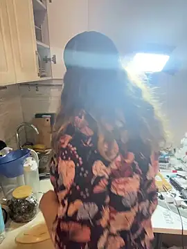 DienkaGreen online show from January 7, 2026, 11:15 am