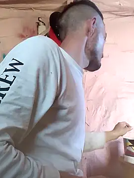 Wero4200 online show from October 24, 2025, 9:25 pm