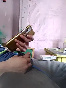 Wero4200 online show from October 21, 2025, 8:19 pm