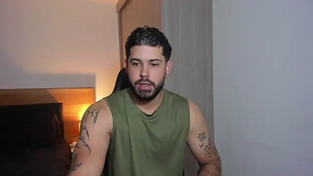 Justyn Torres online show from January 12, 2025, 10:01 pm