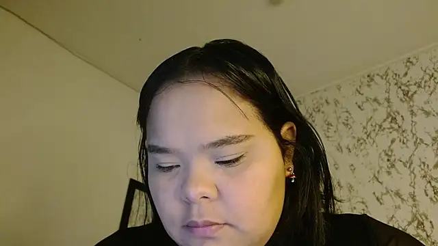 Snapshot of sexychubby___ chatting on October 14, 2025, 12:28 pm sexychubby online show from October 14, 2025, 12:28 pm