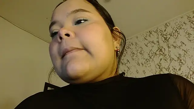 Snapshot of sexychubby___ chatting on October 13, 2025, 10:54 pm sexychubby online show from October 13, 2025, 10:54 pm