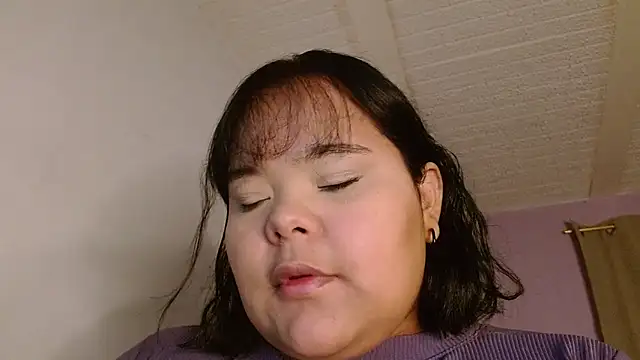 sexychubby    online show from March 29, 2026, 4:52 pm