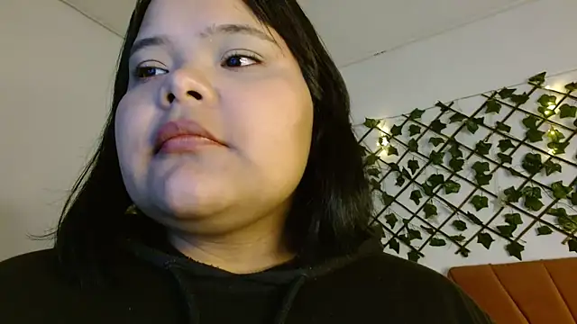 Snapshot of sexychubby___ chatting on February 28, 2025, 9:55 pm sexychubby online show from February 28, 2025, 9:55 pm