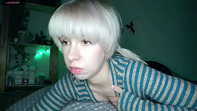 cruellagoth666 online show from January 10, 2025, 2:55 pm