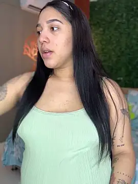 Amandanauty online show from January 28, 2025, 8:26 pm