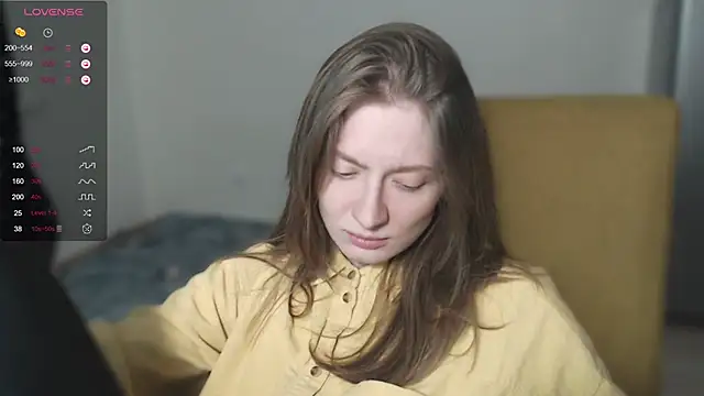 mollytuck online show from December 8, 2024, 5:01 pm