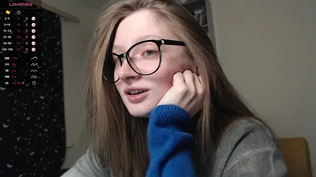 mollytuck online show from March 13, 2025, 4:34 pm