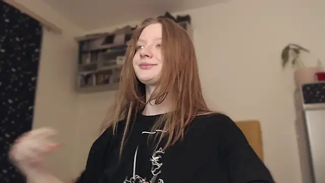 mollytuck online show from January 4, 2025, 2:04 pm