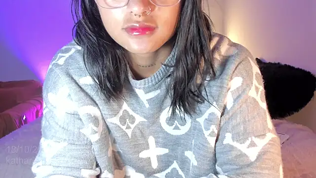 Snapshot of Katharina_Lopez chatting on October 18, 2025, 9:33 am Katharina Lopez online show from October 18, 2025, 9:33 am