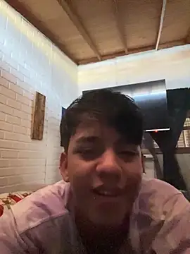 Snapshot of Apolo__lommelli chatting on November 29, 2025, 9:48 pm Apolo lommelli online show from November 29, 2025, 9:48 pm