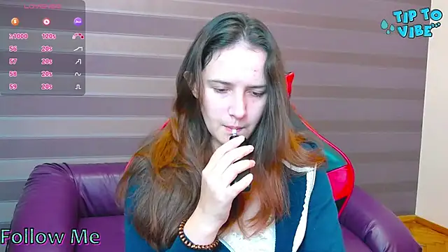 iris nikhols online show from September 14, 2025, 11:49 pm