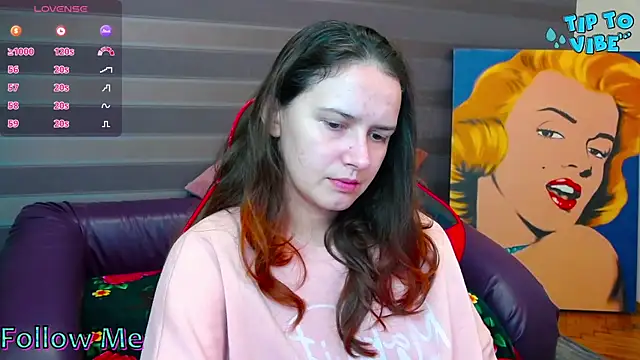 iris nikhols online show from October 4, 2025, 1:51 am